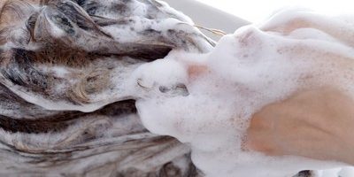 シャンプーブラシを使うとどんな効果が? 自宅でサロン並みのヘッドスパ体験をするために