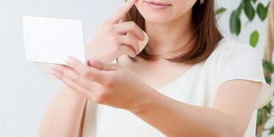 ニキビ肌を隠すベースメイク法♡ 赤みや凸凹も悪化させずに上手にカバーしよう