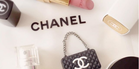 持ってるだけで気分が上がる♡CHANELのメイクツールを使ってみよう♪