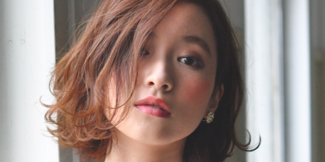 梅雨の湿度で開いた毛穴をカバー!毛穴が消える下地特集