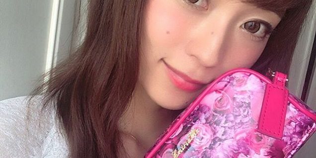 代用可能な化粧品はこれ!コンパクトな化粧ポーチにする方法♡