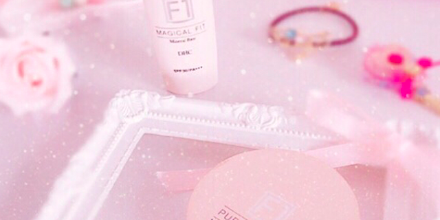 午後に慌てて化粧直しする必要なし!本当にテカらないベースメイク法♡