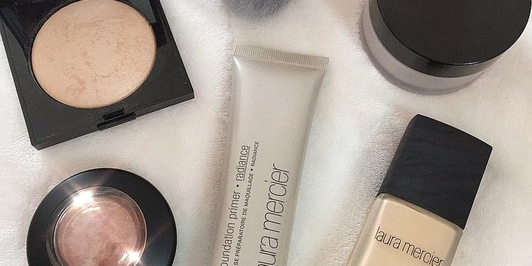 肌にも似合う質感がある!?マットorツヤでもう迷わない!