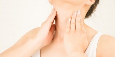 つまんで押してひっぱって血流をよくして痩せる