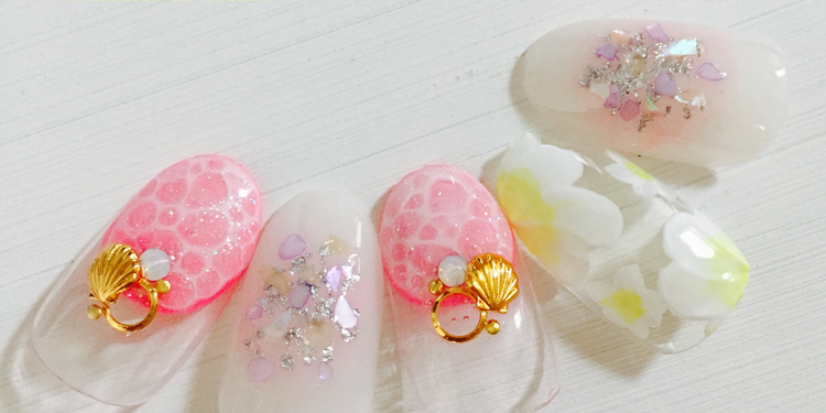 大人の女性にも似合う♡プロがおすすめする2018年夏ネイルデザイン特集!