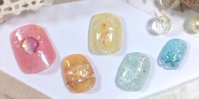 大人可愛い♡大人気「マリンネイル」で夏を楽しもう!