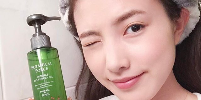 肌に優しいのはどっち?刺激少なめクレンジングのオイルvsクリーム