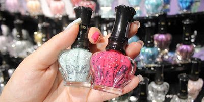 インスタ映え間違いなし!デザインに魅了される秋コスメとその撮影方法を伝授