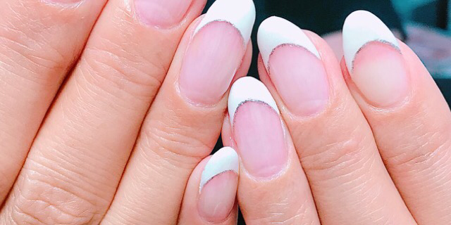 ホワイトカラーで好印象+上品に♡おすすめオフィスネイル特集