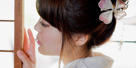 浴衣姿をエレガントにまとめる。プチプラな浴衣ヘアアクセサリー特集