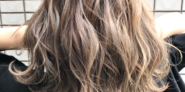 秋は外国人のような”こなれ感ヘア”♡【バレイヤージュ】に注目!