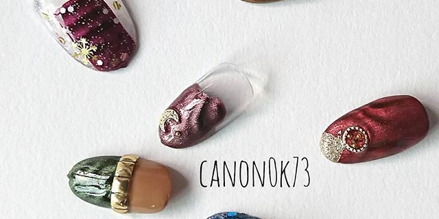 【100均アイテムで実践】セルフネイルにひと工夫♡お洒落度をワンランクアップさせるネイルデザイン