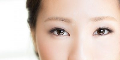 カエル顔さんの離れ目解消メイクのポイント&オススメの動画紹介