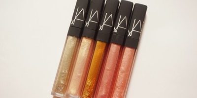 【NARS春新作】1本で唇・目元・頬に使える!「マルチユースグロス」全5色をお試し(4月19日発売)