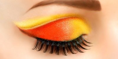 あなたはイエベ?それともブルベ?タイプ別おすすめアイシャドウのご紹介です。