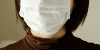 マスクをしても綺麗が持続!メイクを崩れにくくする方法