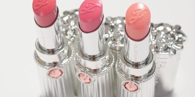 冬メイクに飽きたなら、春メイクを先取りして!おすすめな春コスメ