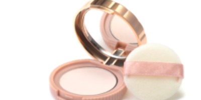 外出しなくてもすっぴんはNG! 肌をいたわる日中スキンケアパウダー4選