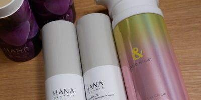 デスクワークの方必見!「ブルーライト」をカットするベースメイク・スキンケア