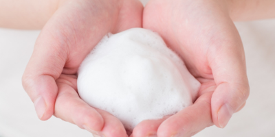 あのアルティム∞クレンジングオイルが泡タイプに!使用感などのレビューです!