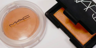 肌を綺麗に見せてくれる!人気な「オレンジベージュ」チーク2種