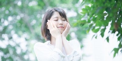 【人気コスメ検証】ナチュリエ ハトムギ化粧水の効果と向いている人