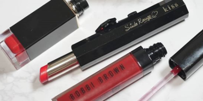 秋冬に大活躍◎肌の透明感を上げる、おすすめ赤リップ3選